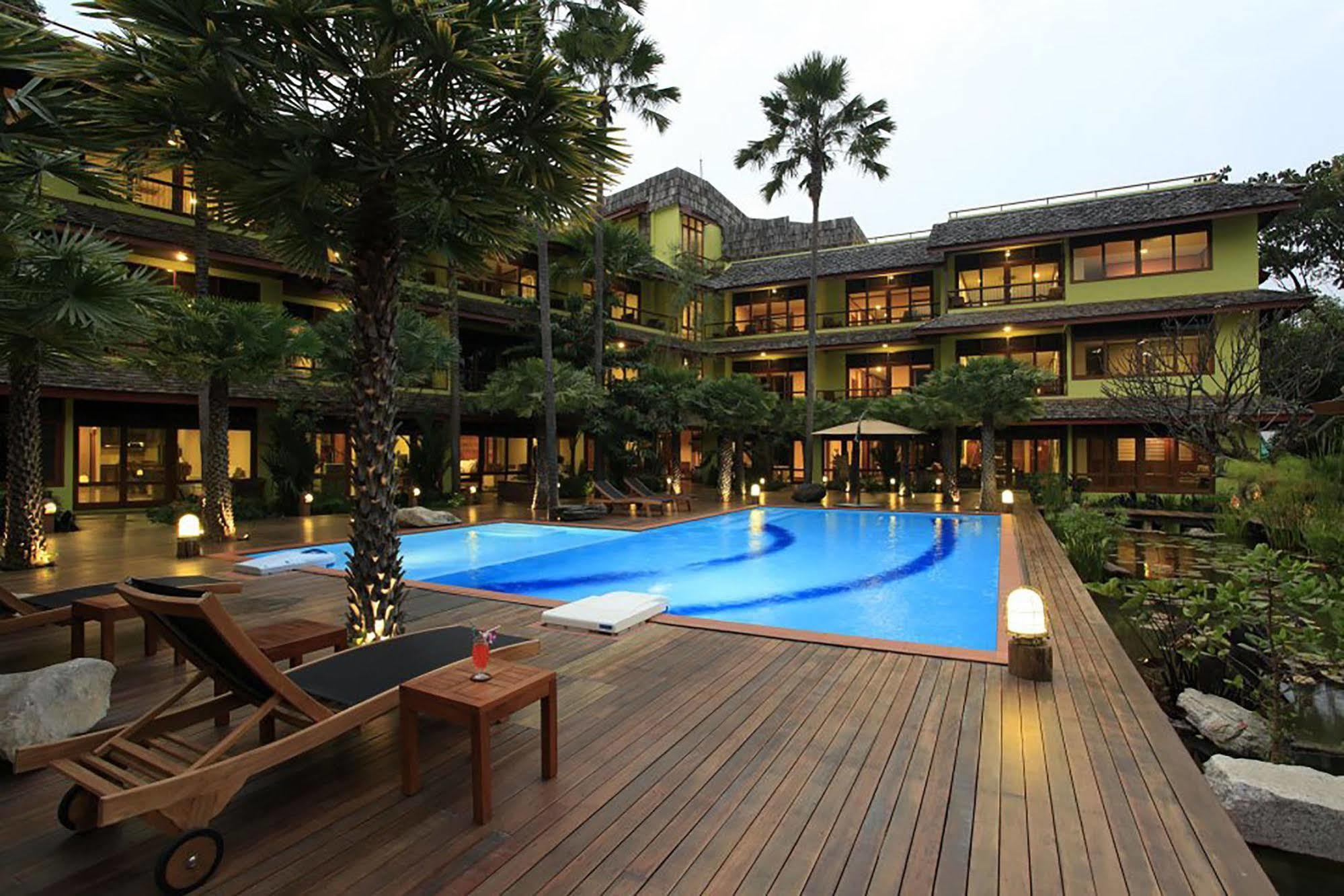 Vc@Suanpaak Boutique Hotel & Service Apartment Chiang Mai Exterior foto